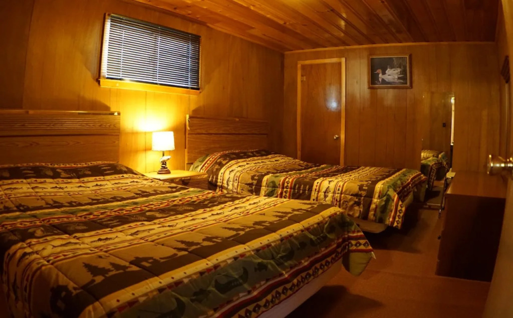 Eagle Nest Fly Shack & Lodge