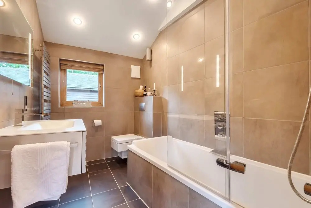 Entire Luxury Home and Garden Canterbury
