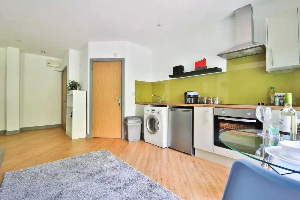 Princess Lofts Studios - Swansea City Centre