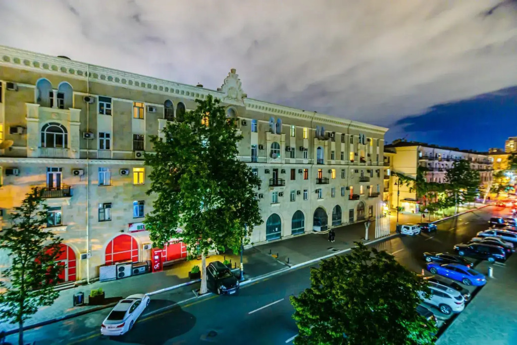 M Estate 2 Room U.Hajibeyov Street.