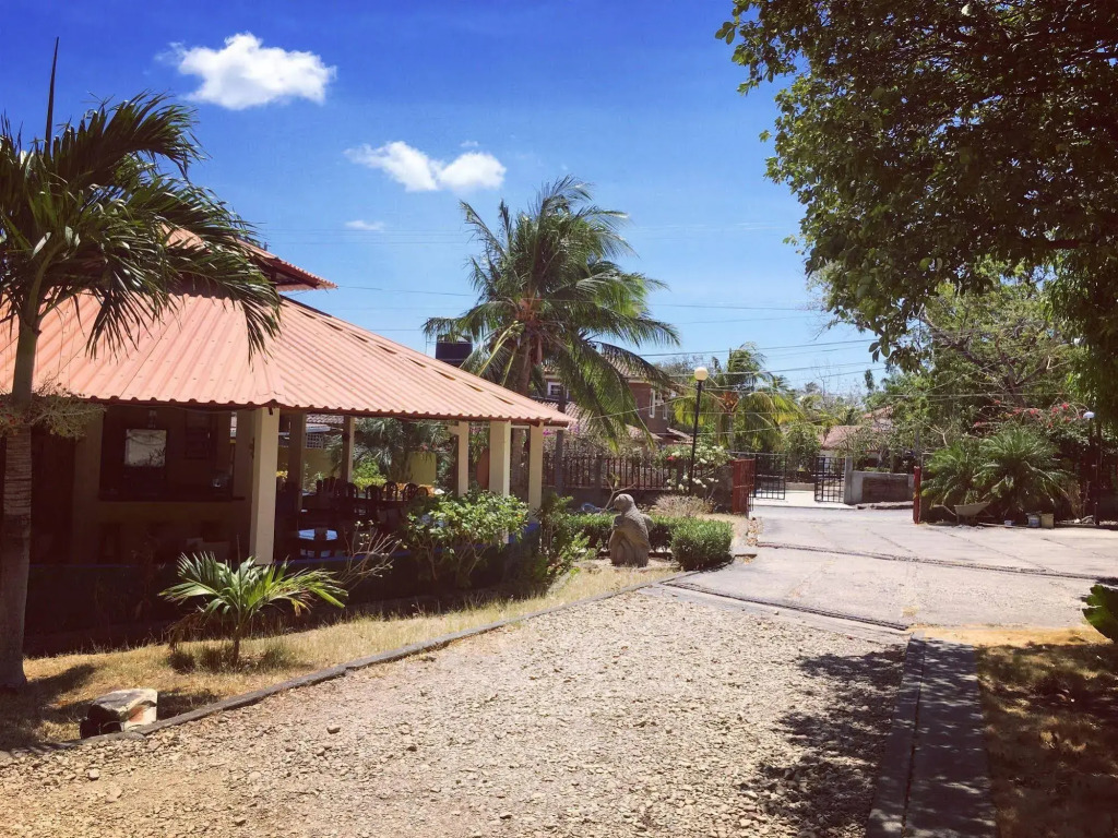 El Pacifico Hotel