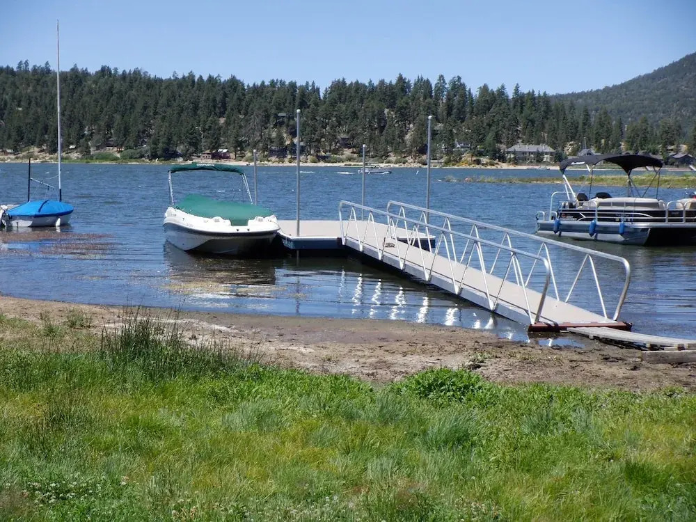 Stillwater Cove Lakefront