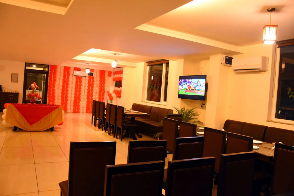 Hotel Holiday Hill