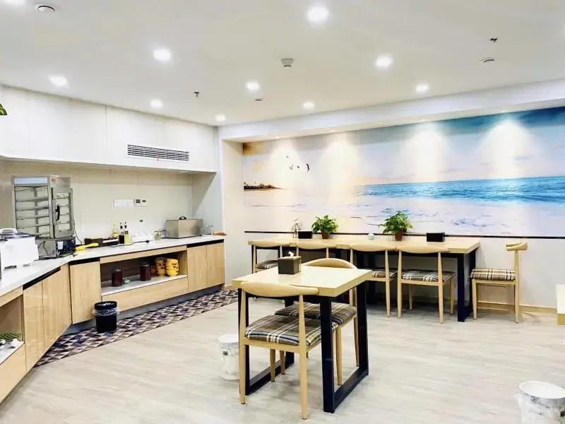 GreenTree Inn Taizhou Xinghua Bus Station Express Hotel