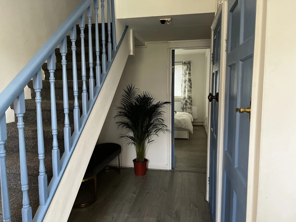 Captivating 3-bed Apartment in Central London