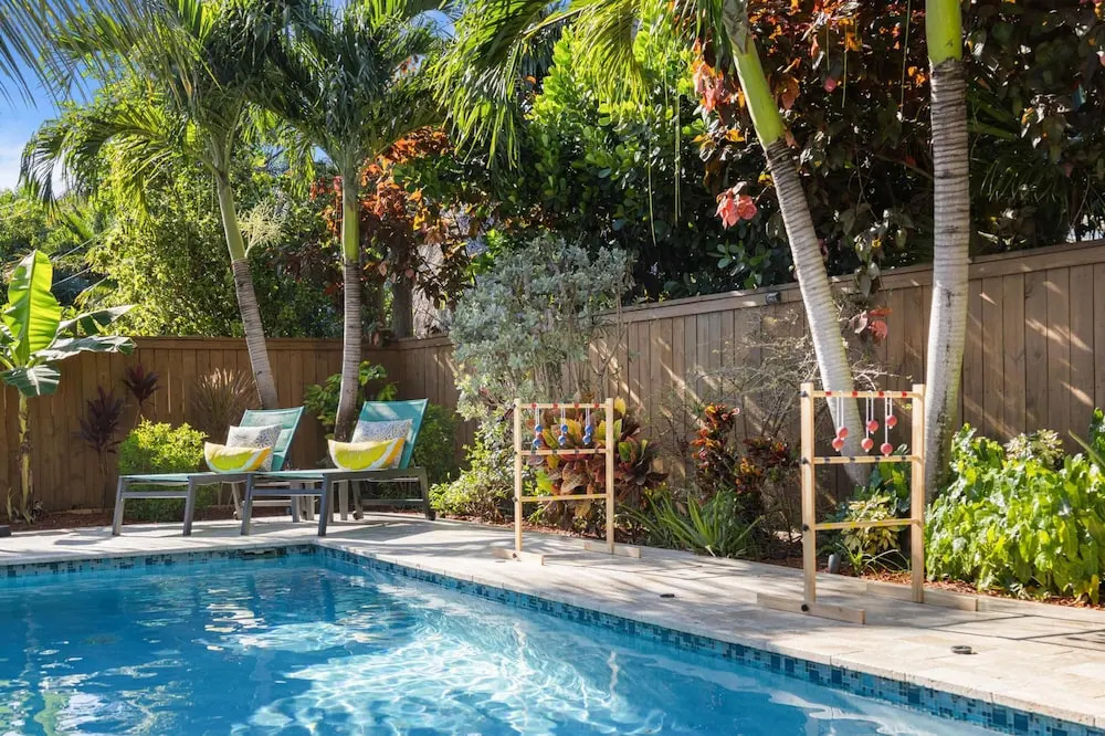 Casa Limon - Saltwater Pool and 10 min to Beach
