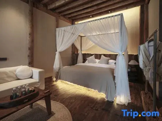 Yunnan Tengchong Beihai Granary Hot Spring Resort Hotel
