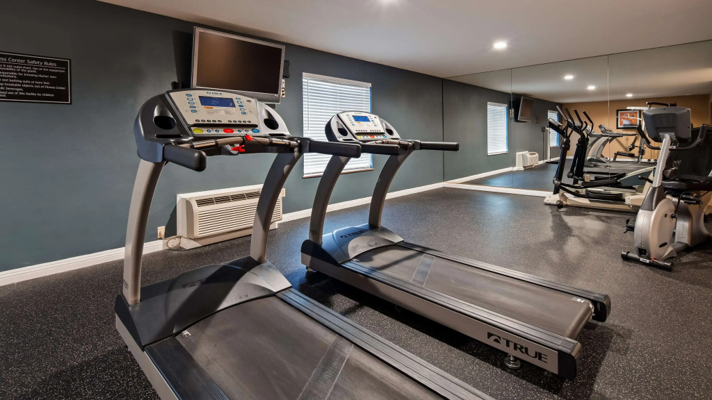 Best Western Plus Heritage Inn
