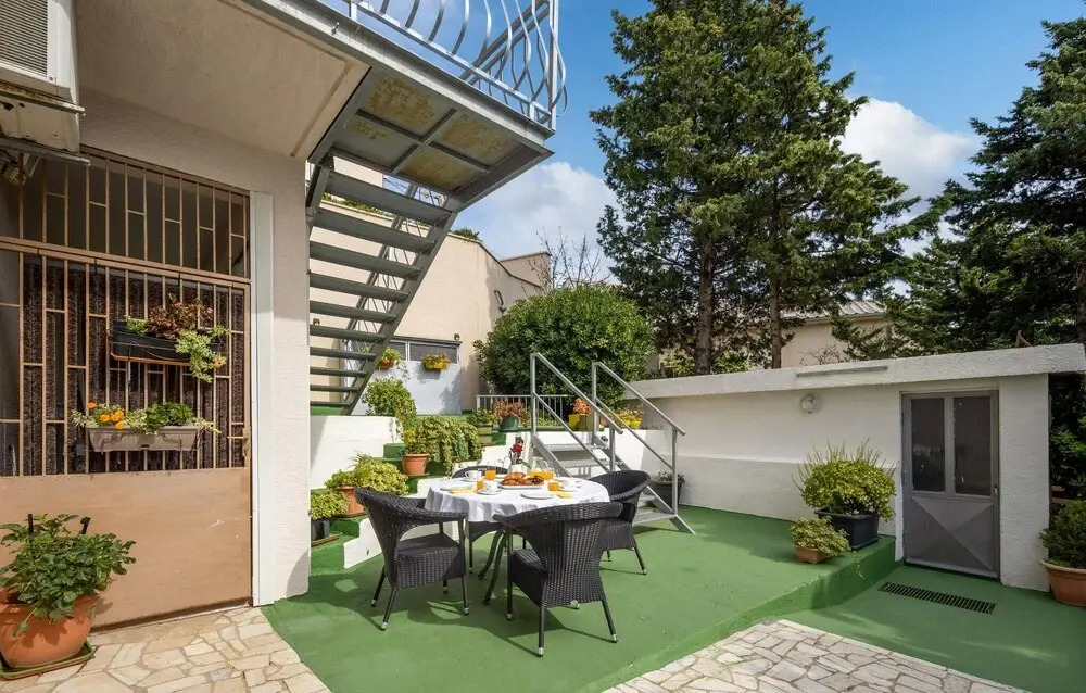 Amazing Apartment in Novi Vinodolski With 2 Bedrooms and Wifi