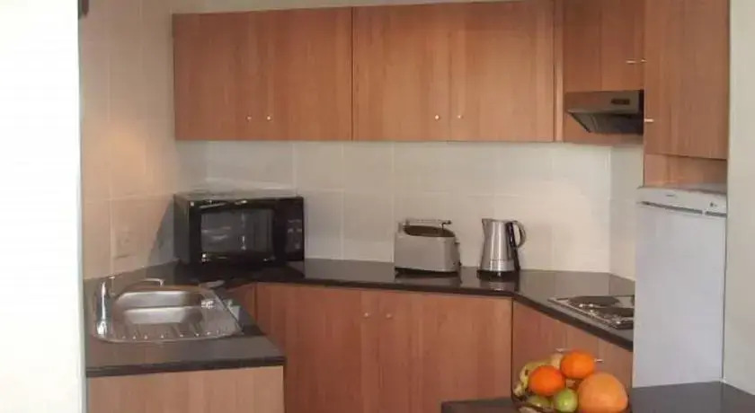 Emro House