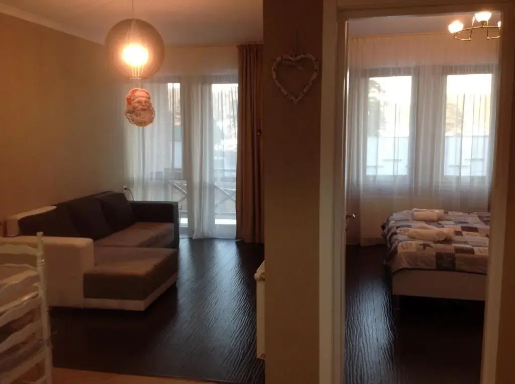 Apart 516 Bobline