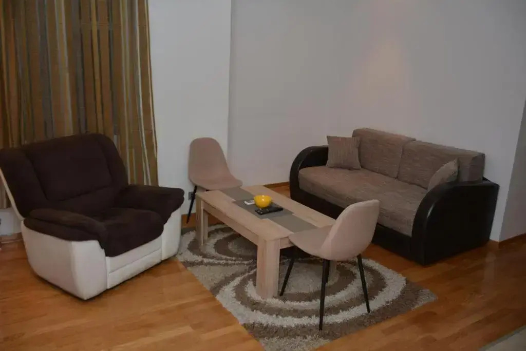 Obilic 22 Apartment