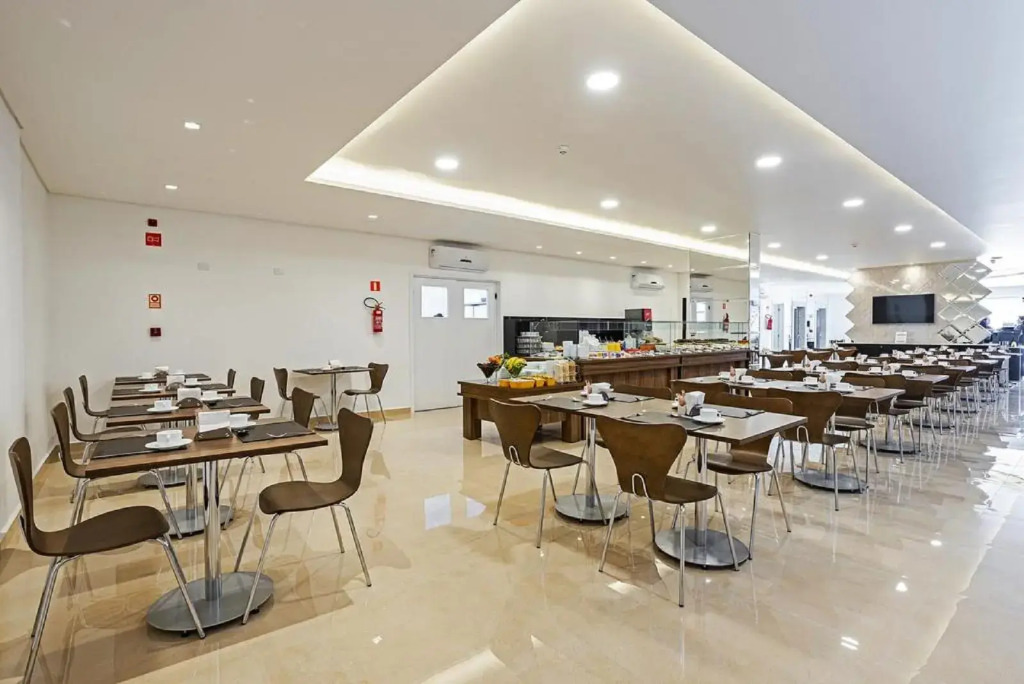 Slim Hotel Curitiba João Bettega