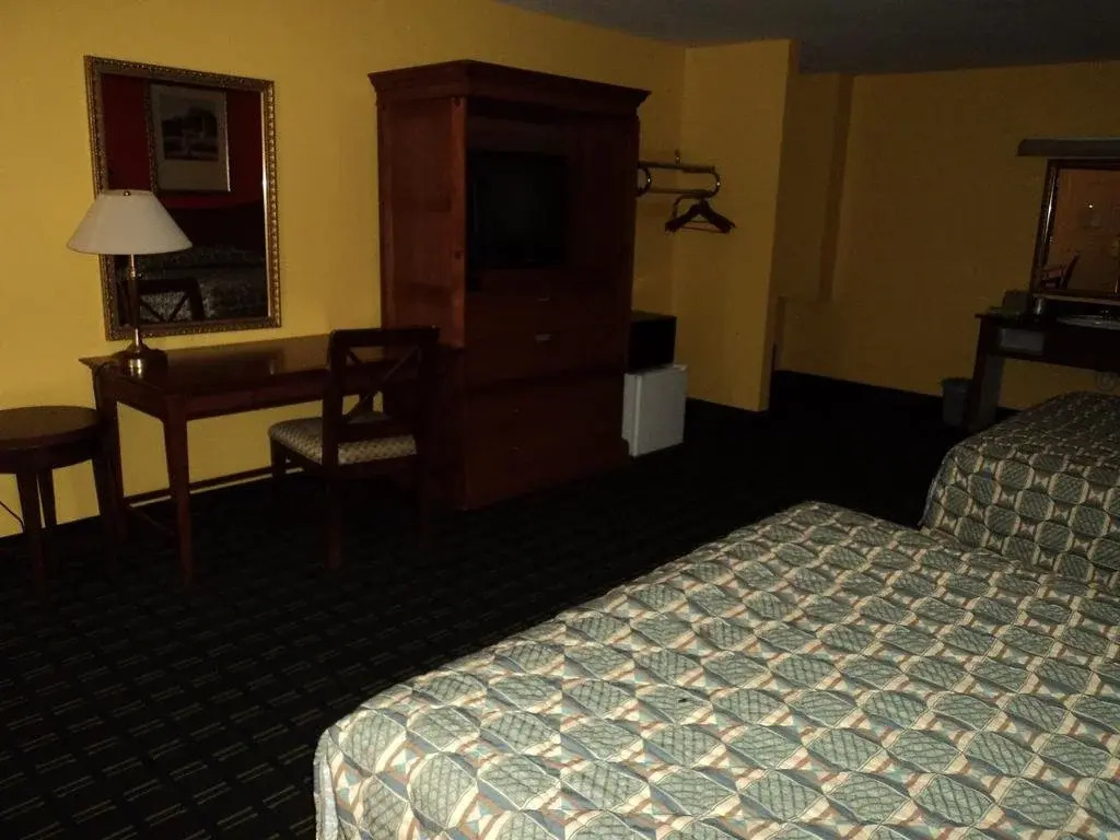 OYO Hotel Atlanta TX Hwy 59