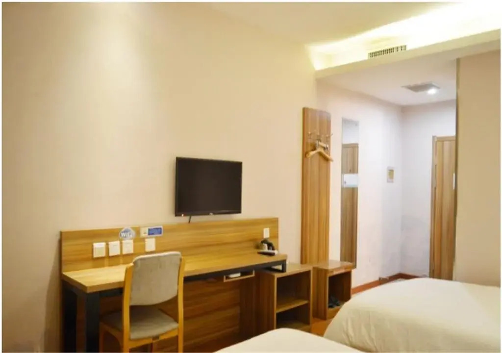 Eaka 365 Hotel Zhengding Airport Branch