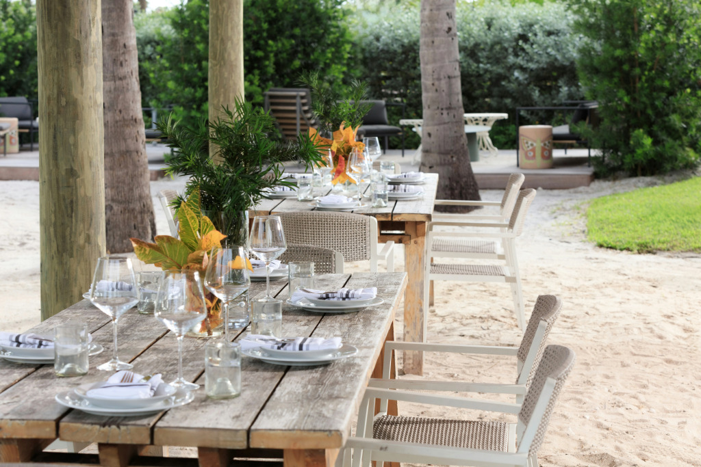 Kimpton Surfcomber Hotel by IHG