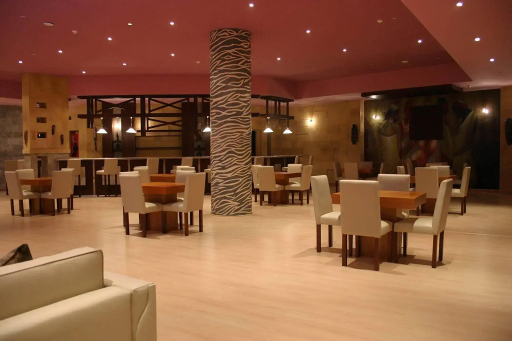 Amwaj Oyoun Resort