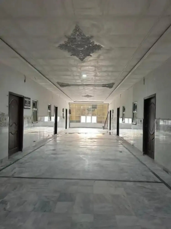 Lal Lodges Suite Apartment