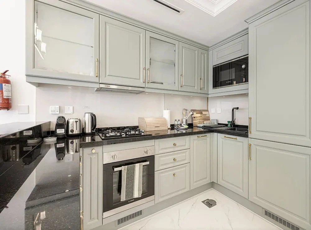Luxury 1BHK Near Miracle Garden Arjan