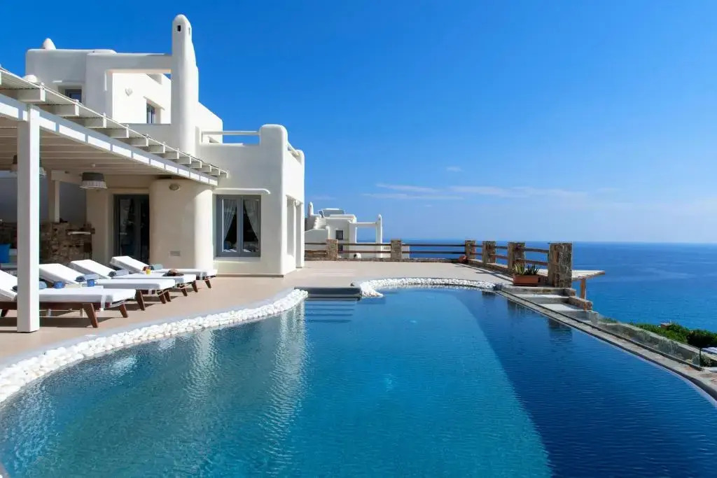 Naxos Rock Villas