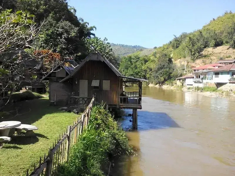 Maesai Guesthouse