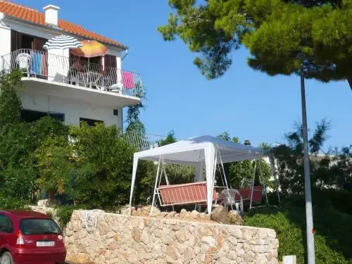 Apartment Obala Petra Kresimira Iv 1