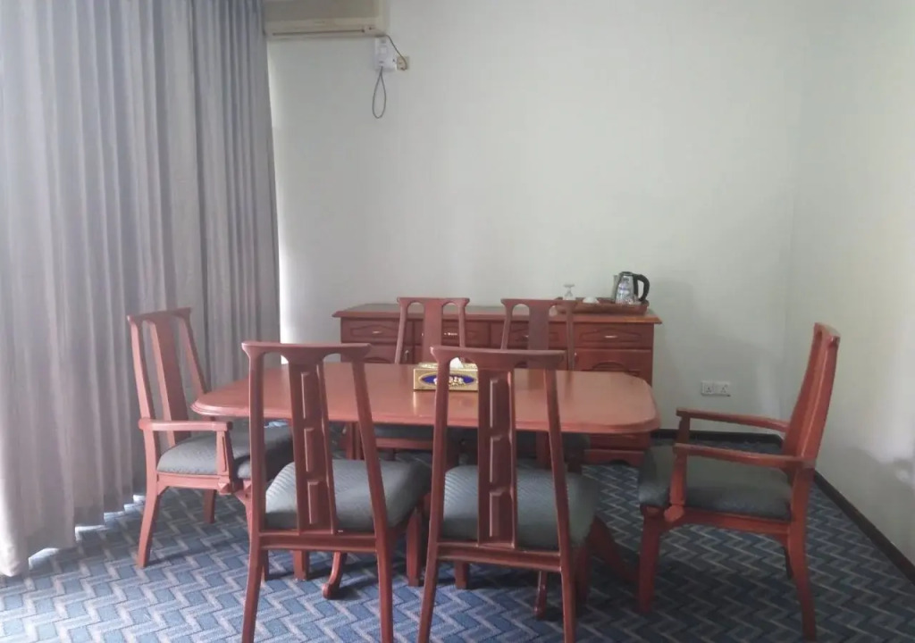 Mrauk U Hotel