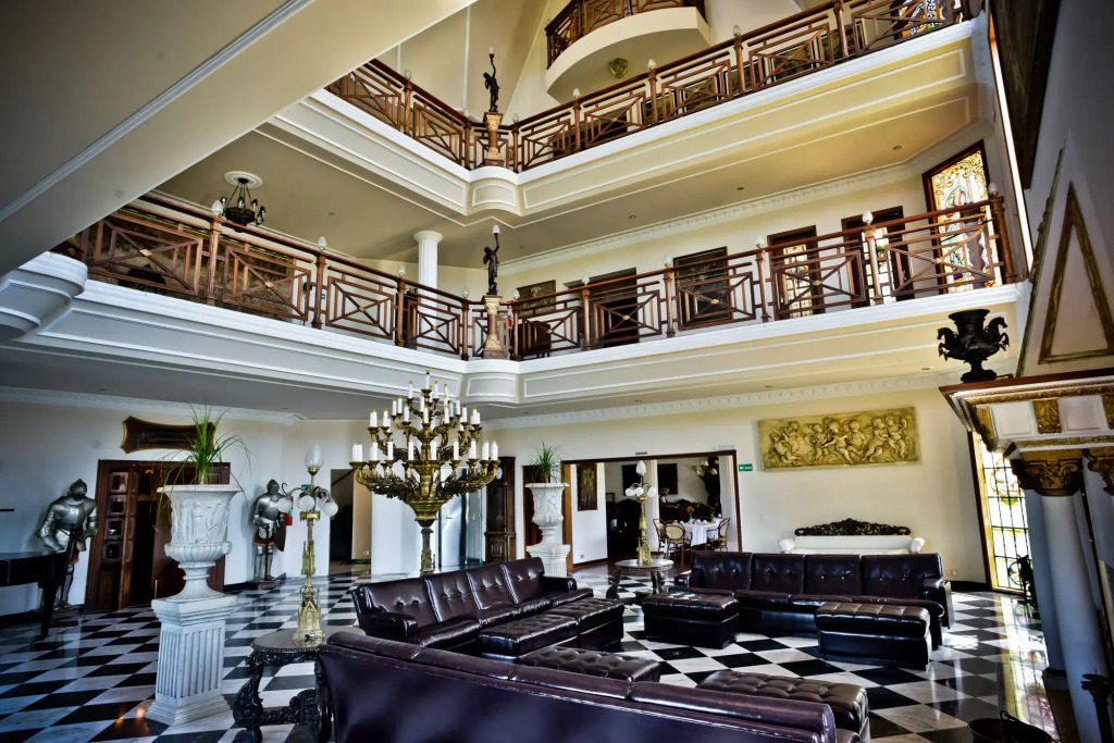 Hotel Castelo Nacional Inn Campos do Jordão