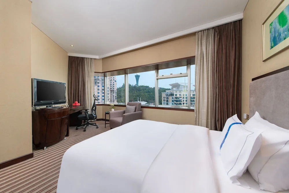 Binbei Yiho Hotel