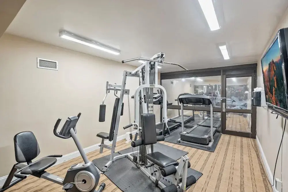 Coratel Suites