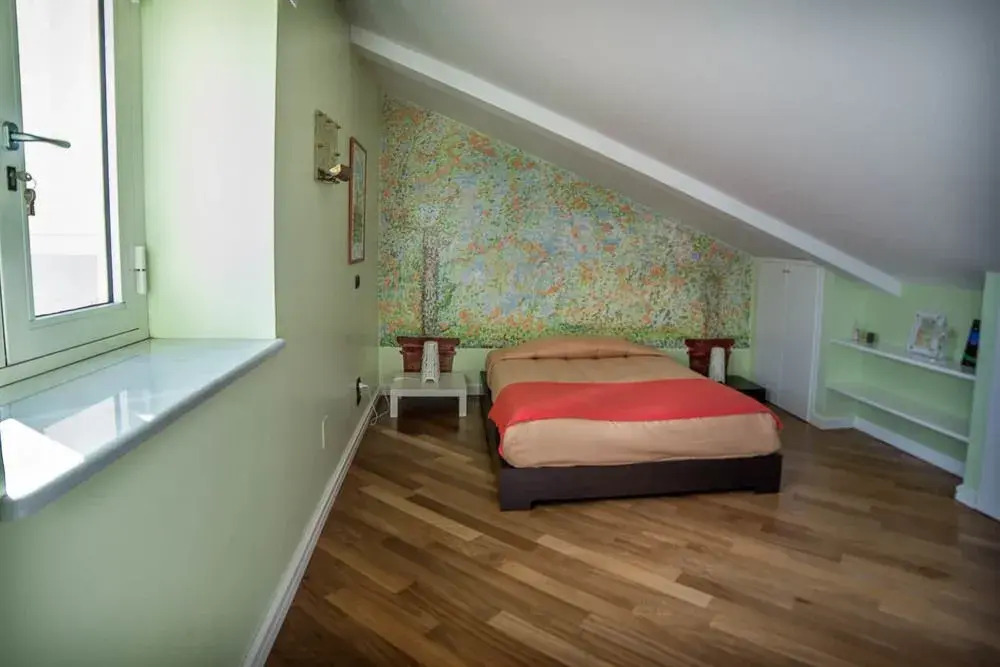 Vomero Rooms by Napoliapartments