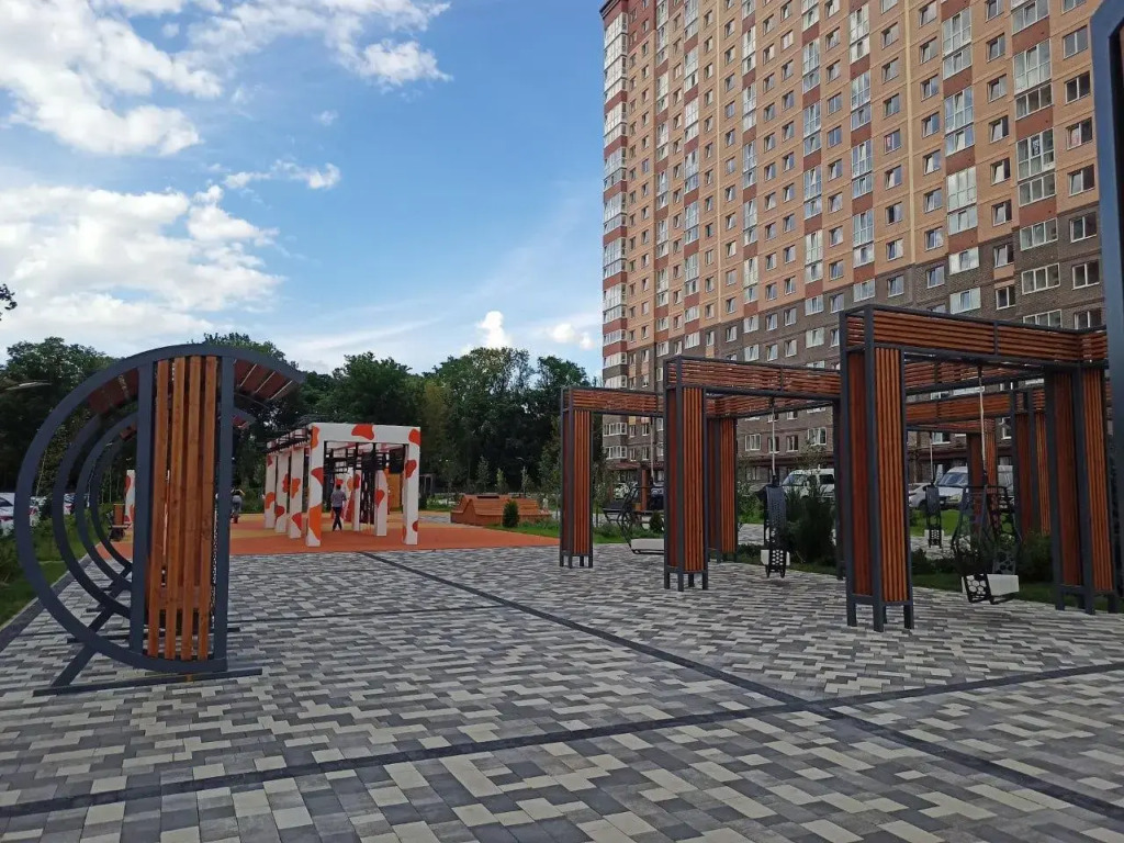 Девушка и Журавль