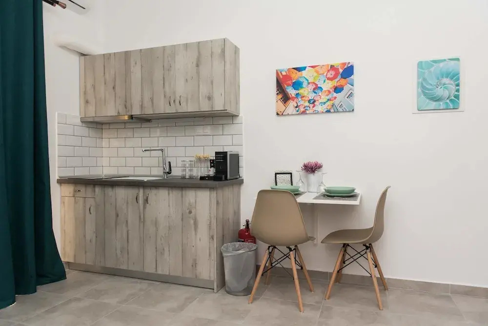 Olive House Apartments