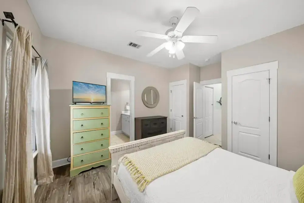 30A Beach Music by Avantstay Pool w/ Gulf Views Golf Cart