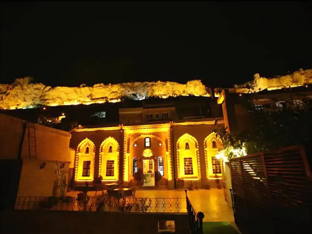 Erdoba Evleri Asur Pansiyonu