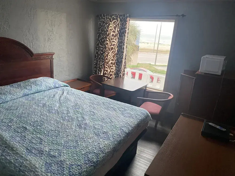 Surf Motel and Apartments