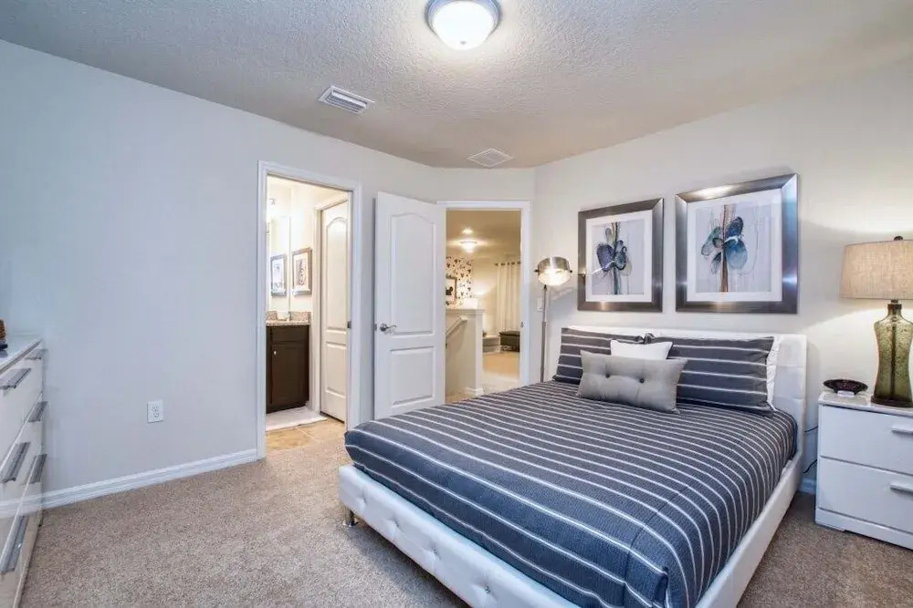 Windsor at Westside-5 Bedrooms House w/pool-3715WW Home by RedAwning