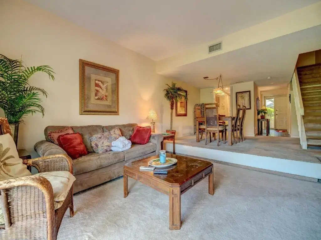 Stoney Creek 283, 2 Bedrooms, WIFI, Pool Access, Sleeps 6