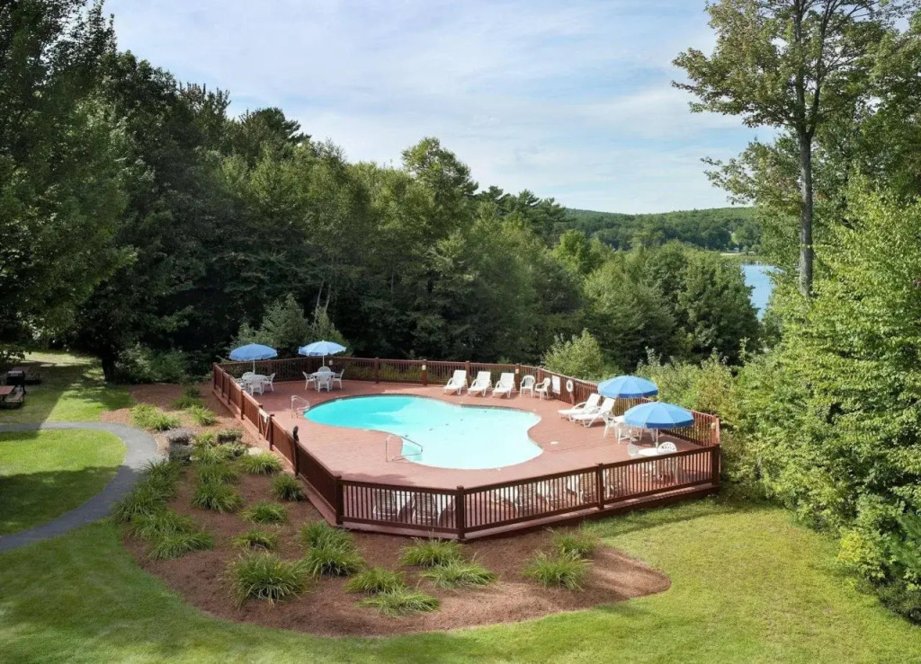 The Summit Resort