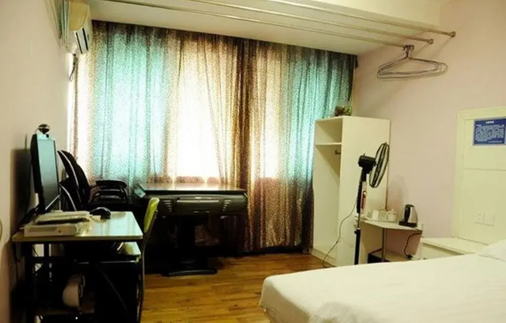 Guiyang Dongxin Business Hotel
