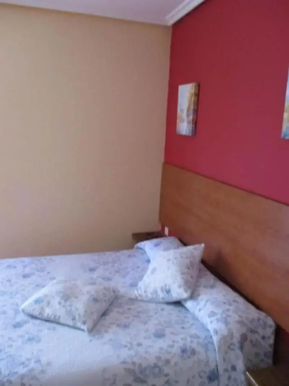 Hostal Becares