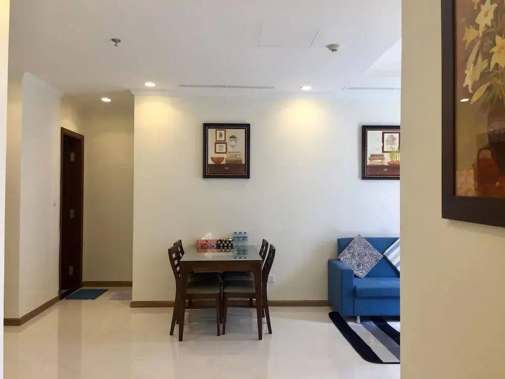 2 BRs Apt at Vinhomes Central Park