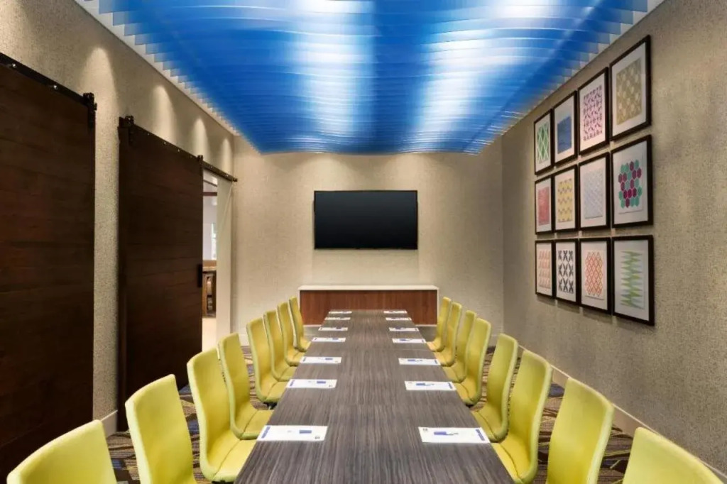 Holiday Inn Express Brooklyn - Kings Hwy by IHG
