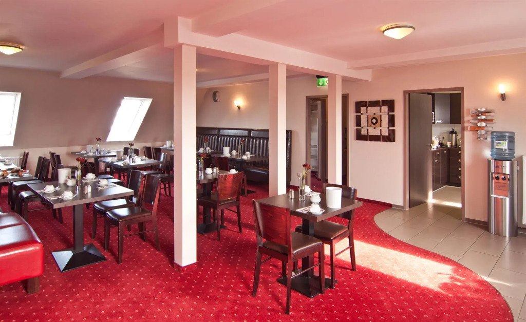 Hotel Savoy