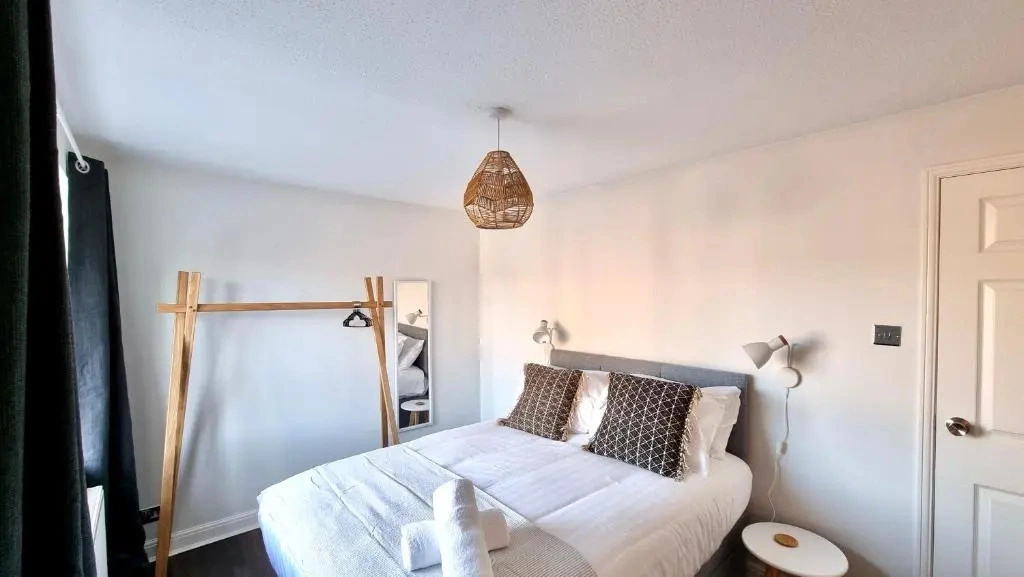 Quay House by Switchback Stays with free parking