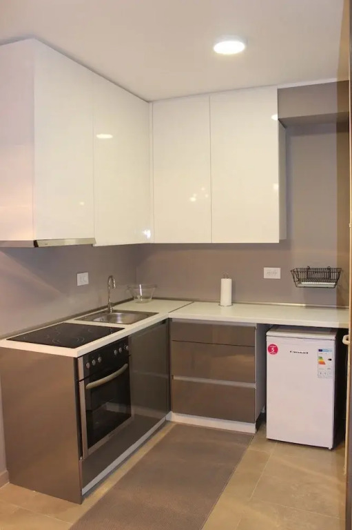 Home Living Apartments