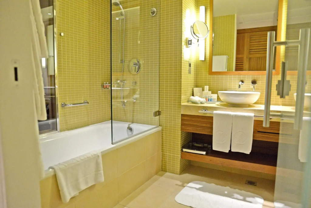 Yas Plaza Marina by IHG