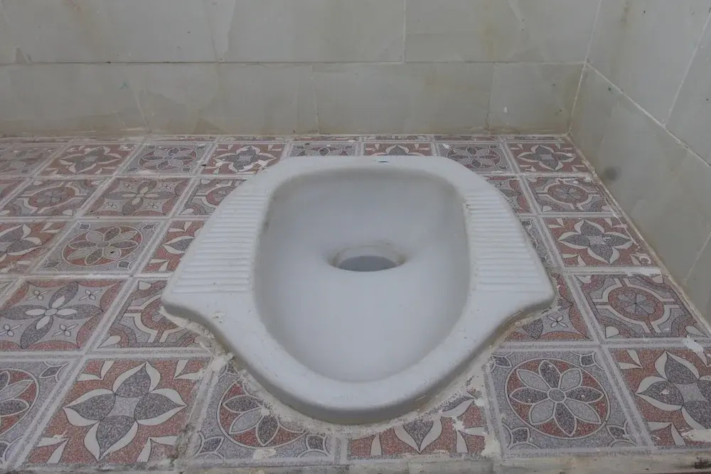 OYO Life 93154 White Kos Jenggala