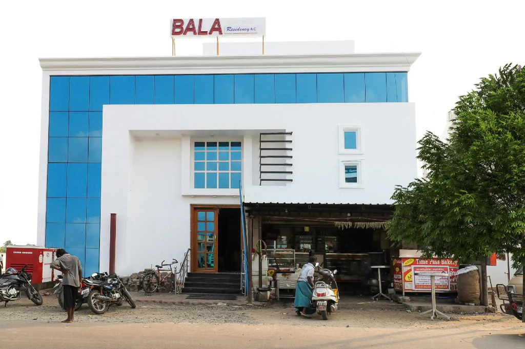 OYO Flagship 76732 Bala Residency