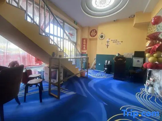 Harbin Qianhe Hotel (Harbin Jiangnan University City Zhengyi Road Subway Station Branch)